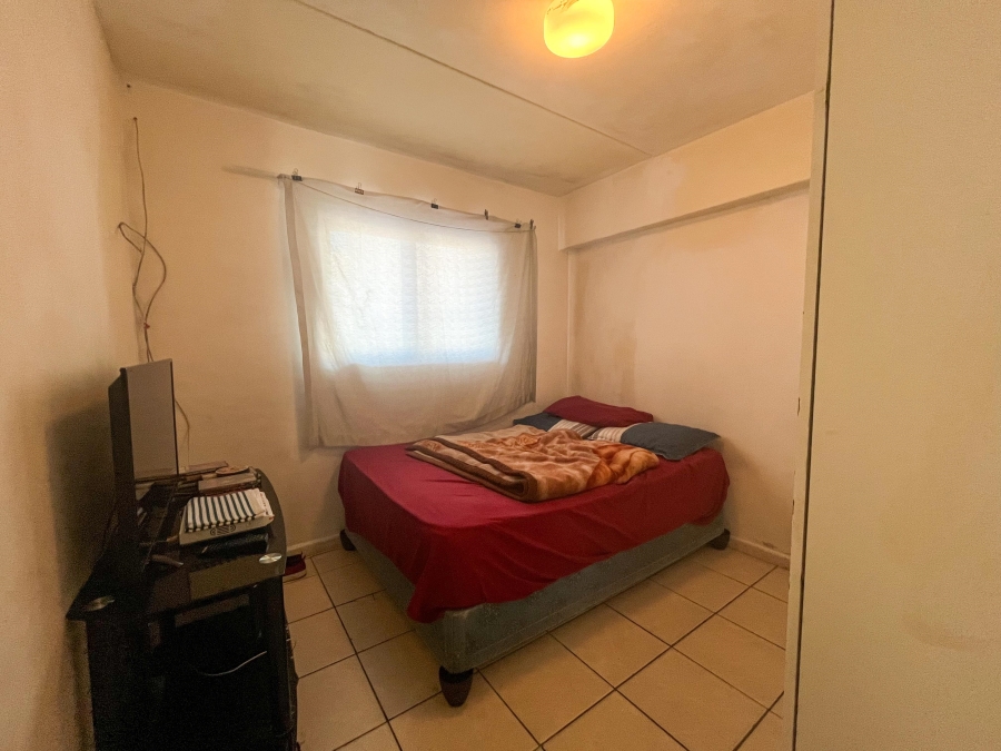 2 Bedroom Property for Sale in Maitland Western Cape